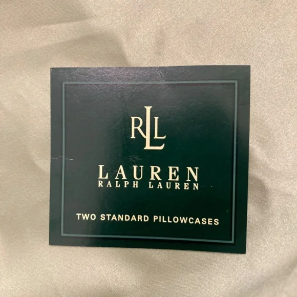 Ralph Lauren Set of Two Premium Standard Pillowcases Supima Cotton NEVER USED - Picture 2 of 14